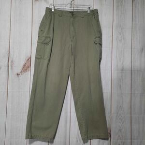 Izod Chino Pants Men's size 36 32 Cargo‎ pockets Gorp Core